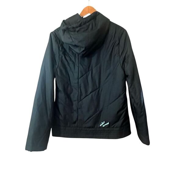 Under Armour Woman’s MTN Light Weight Hooded Side Zip Button Neck Two Pocket Bla - Picture 3 of 7